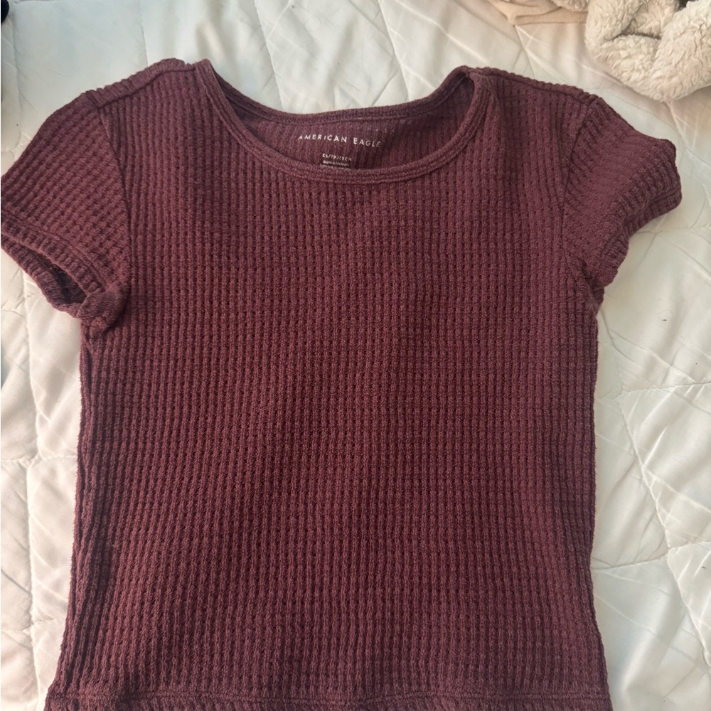American Eagle Outfitters Red Short Sleeve Tee